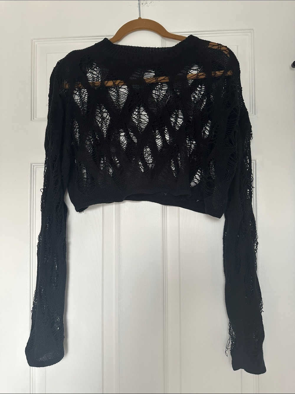 Edikted Black Distressed Knit Crop Top